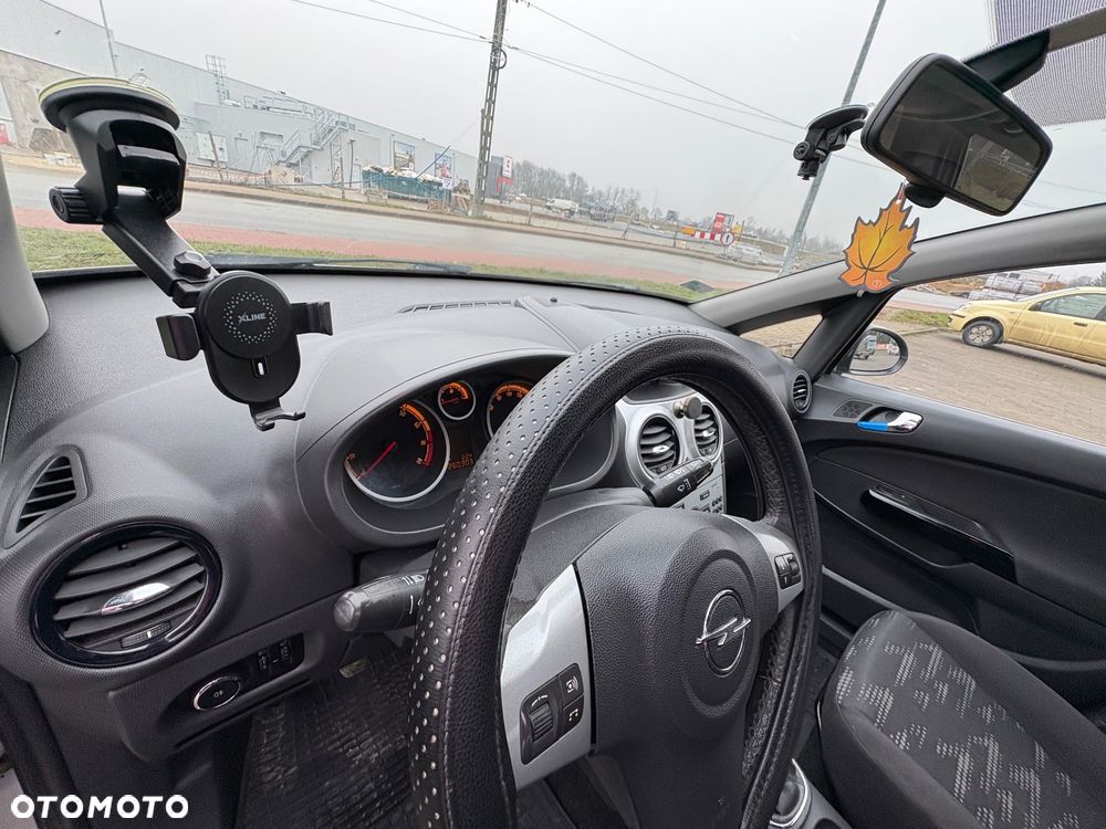 Opel Corsa 1.4 16V Enjoy - 6