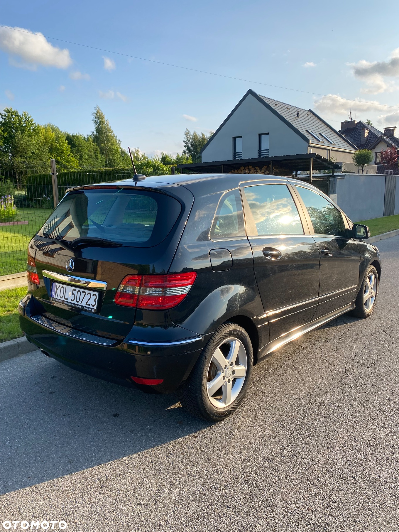 Mercedes-Benz Klasa B 200 CDI Autotronic Grand Edition - 9