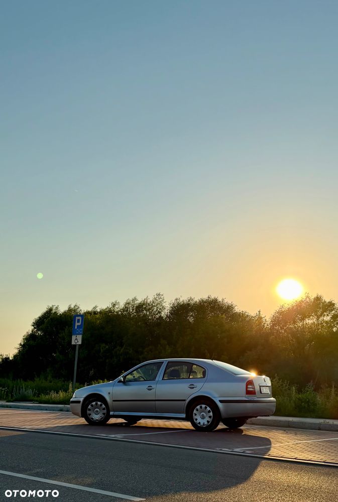 Skoda Octavia - 2