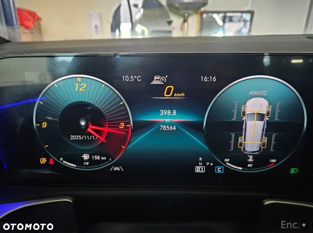 Mercedes-Benz GLB 250 4Matic 8G-DCT AMG Line - 10