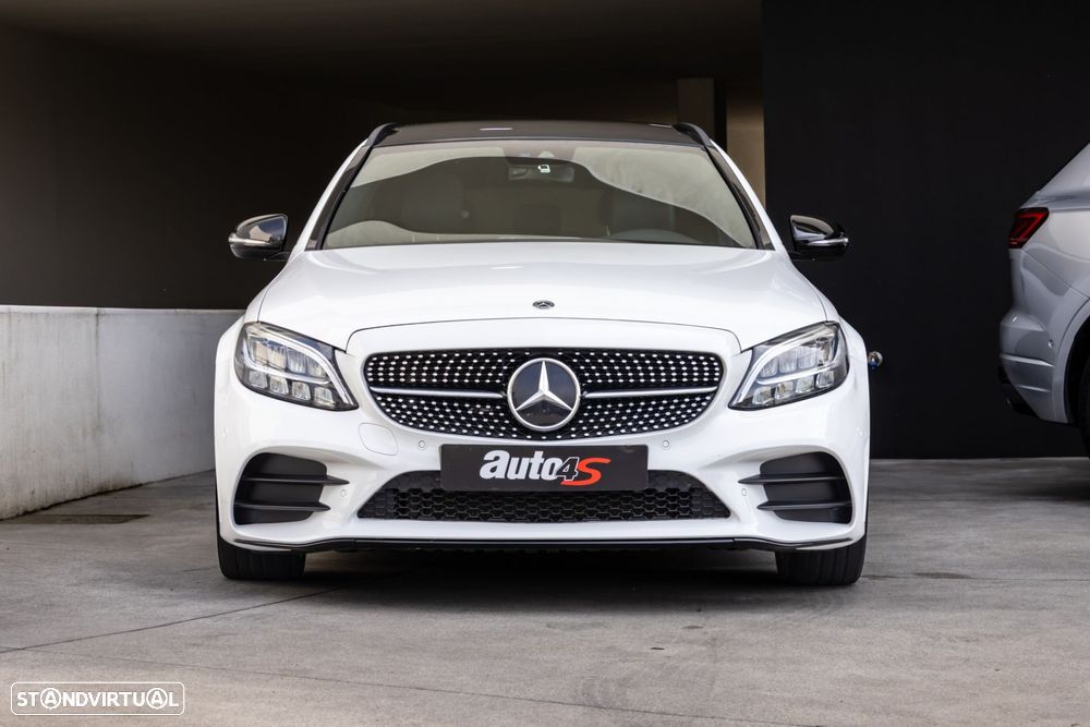Mercedes-Benz C 220 d AMG Line - 4