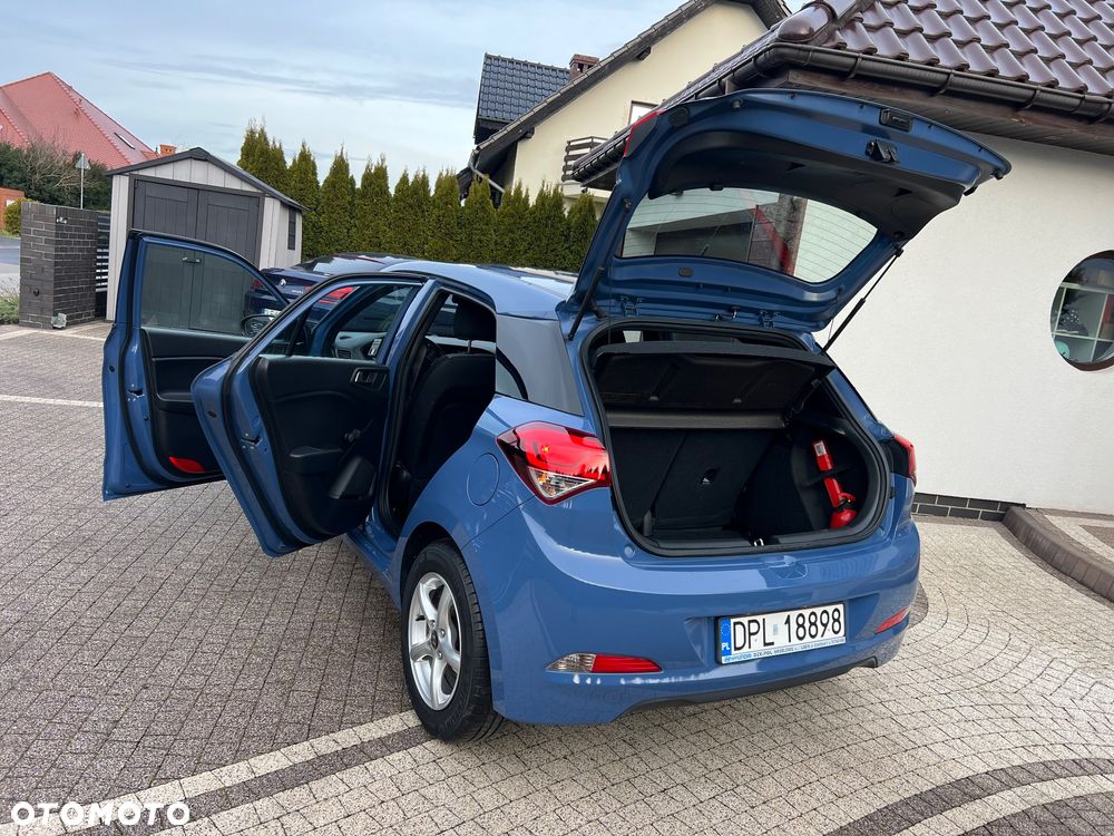 Hyundai i20 1.2 Comfort - 12