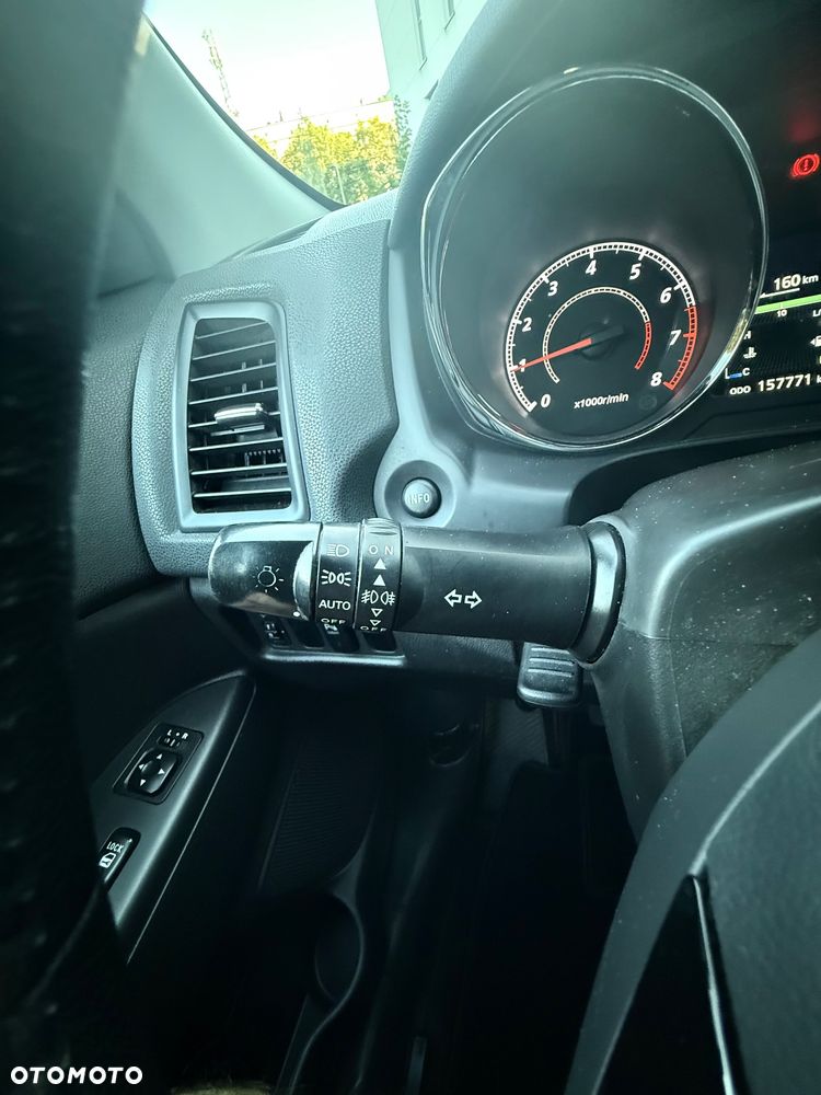 Mitsubishi ASX 1.6 Invite - 14