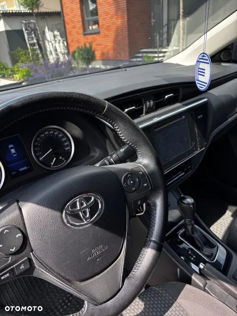 Toyota Corolla 1.6 Comfort MS - 9