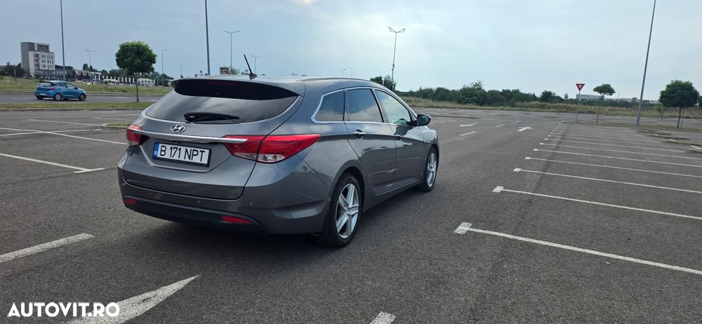 Hyundai i40 1.7 CRDI DPF Exclusive - 6