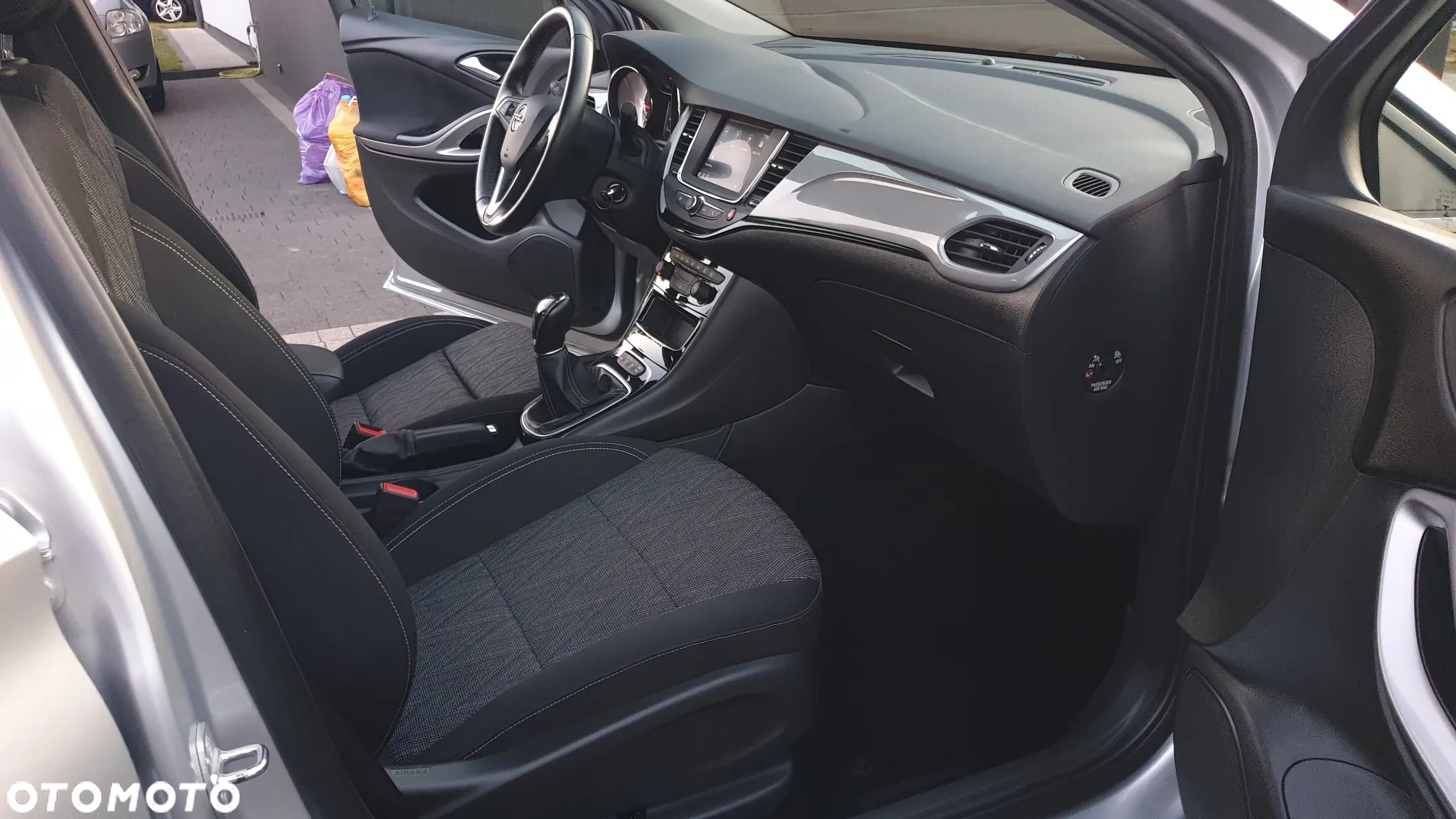 Opel Astra 1.2 Turbo Start/Stop Elegance - 19