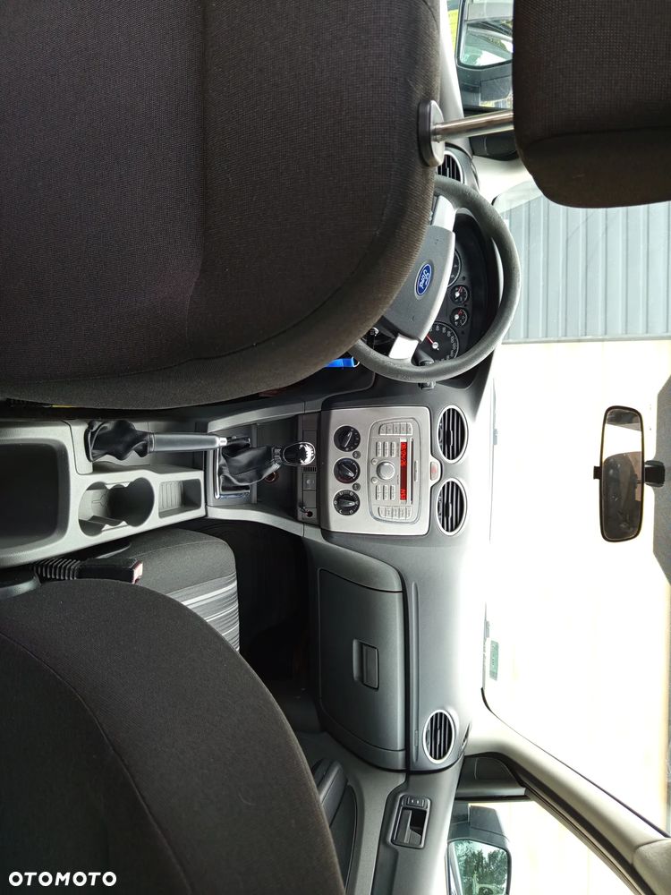 Ford Focus 1.4 Ambiente - 3