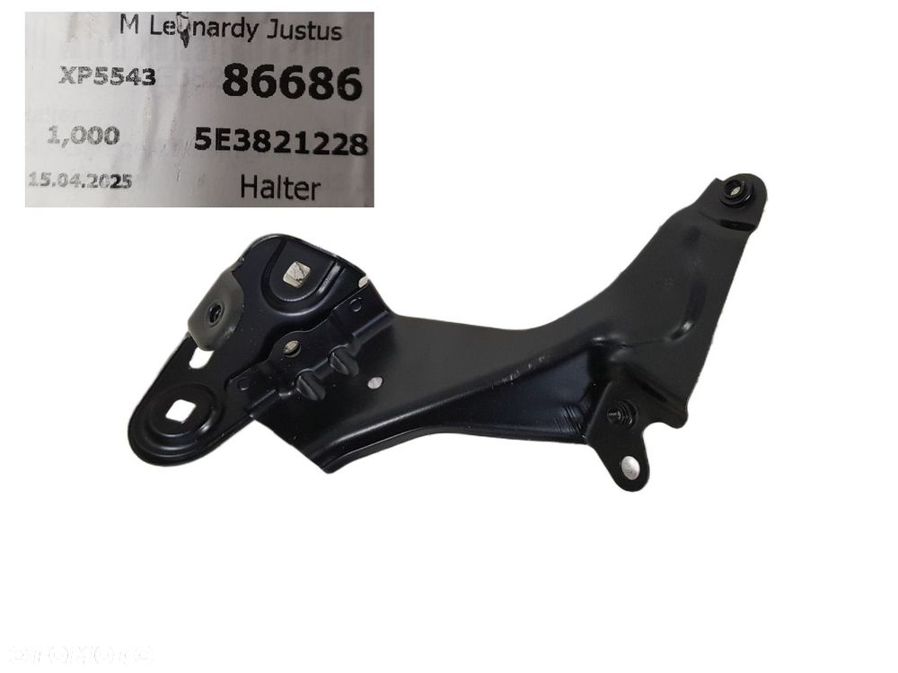 NOWY ORYGINALNY WSPORNIK MOCOWANIE UCHWYT BŁOTNIKA PRAWY PRZÓD SKODA OCTAVIA IV 4 20-25 5E3821228 5E - 1