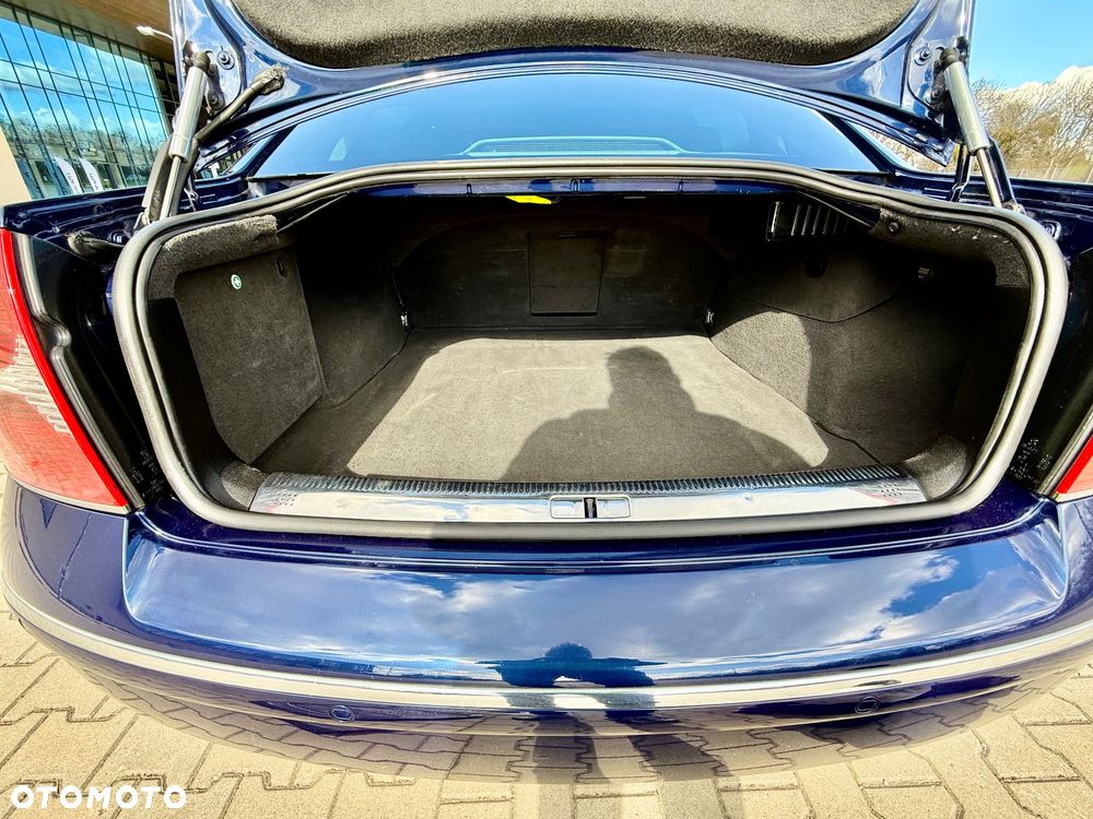 Volkswagen Passat - 23