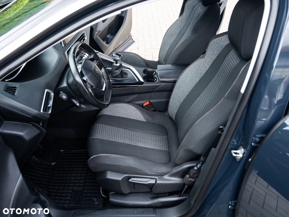 Peugeot 3008 1.2 Start/Stop Business Edition - 22