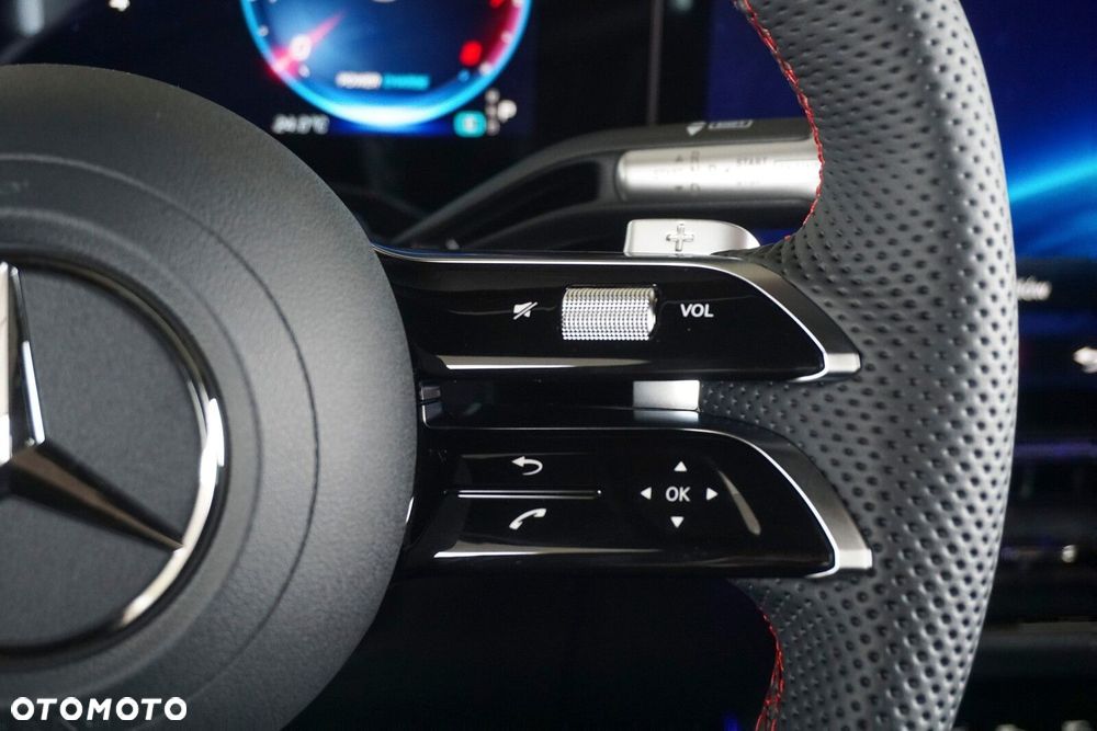 Mercedes-Benz GLB 220 mHEV 4-Matic 8G-eDCT - 11