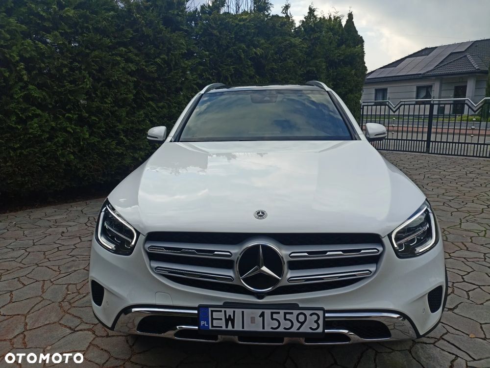 Mercedes-Benz GLC 300 4Matic 9G-TRONIC Exclusive - 3