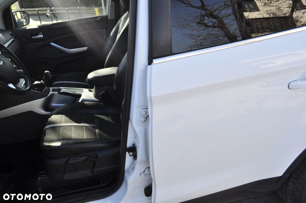Ford Kuga 2.0 TDCi Trend - 8
