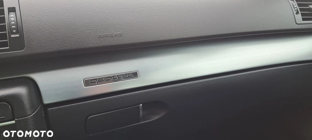 Audi A4 Limousine 1.8 T quattro - 22