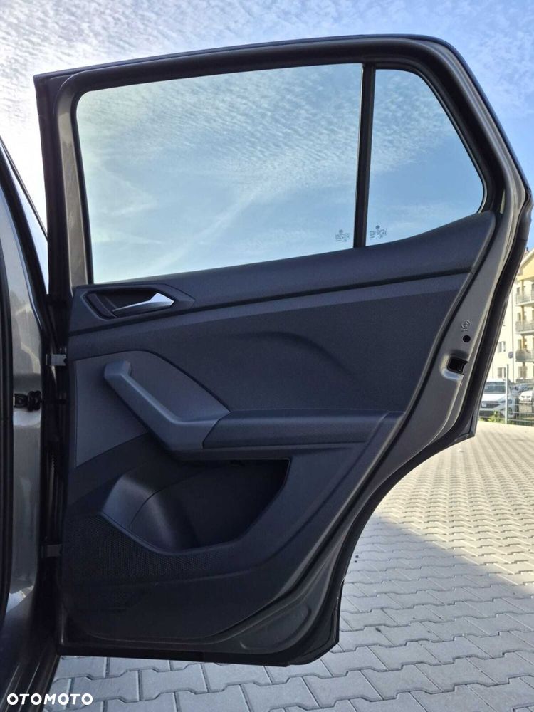 Volkswagen T-Cross - 26