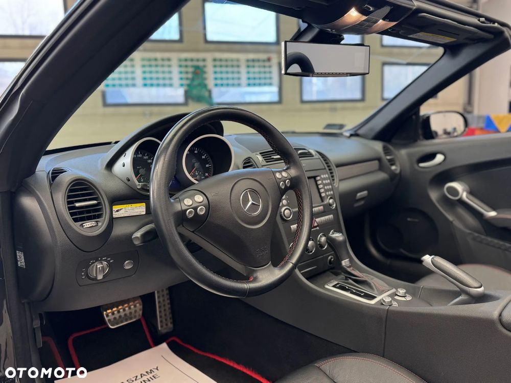 Mercedes-Benz SLK 350 7G-TRONIC Edition 10 - 38