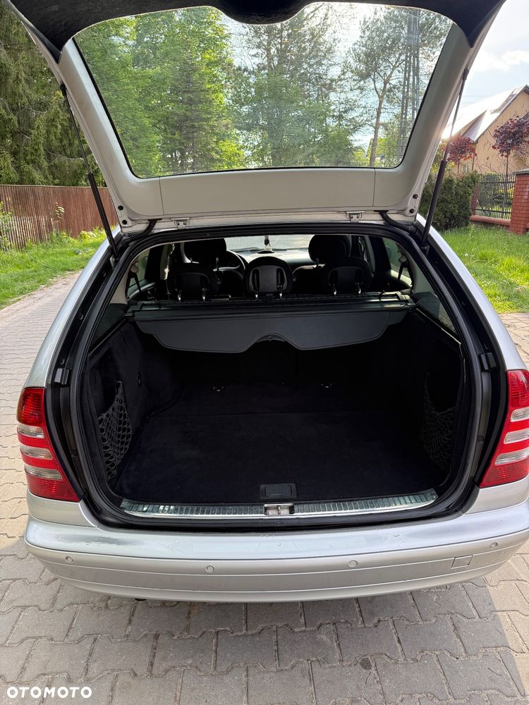 Mercedes-Benz Klasa C 220 CDI Automatik Classic - 20
