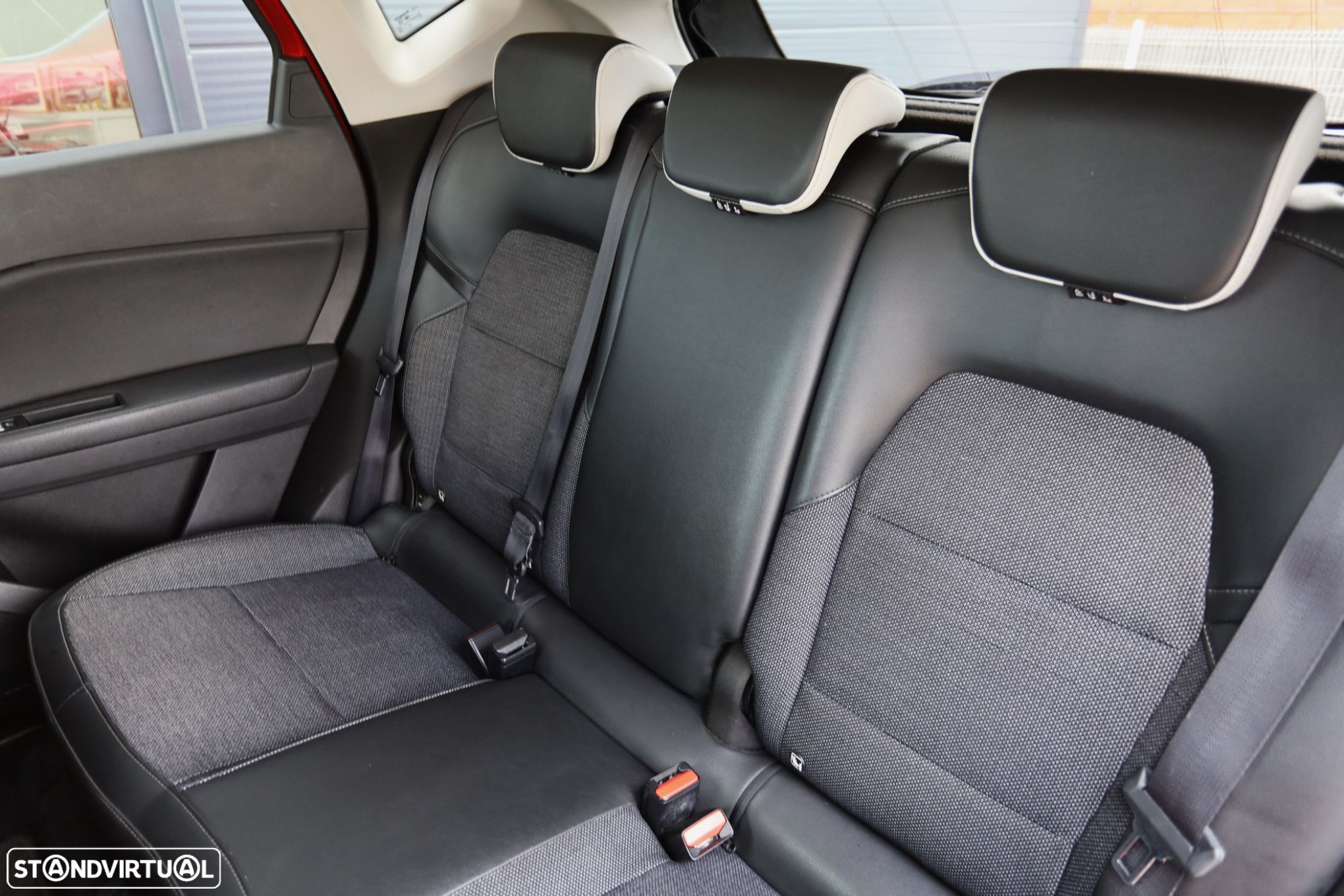 Renault Captur 1.5 dCi Exclusive - 23