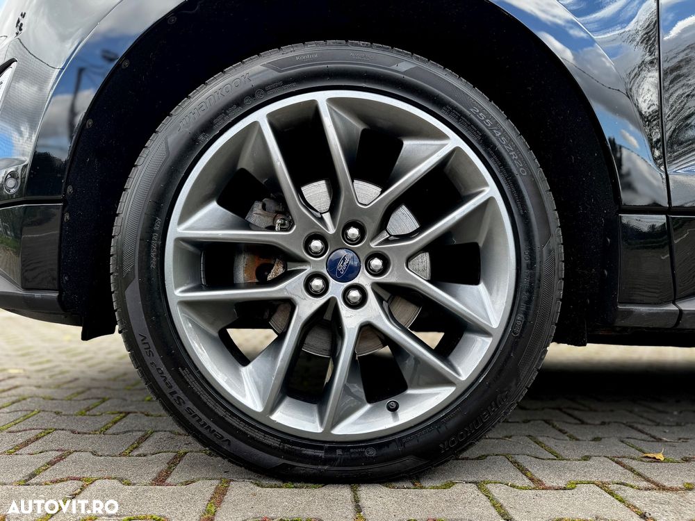 Ford Edge - 31