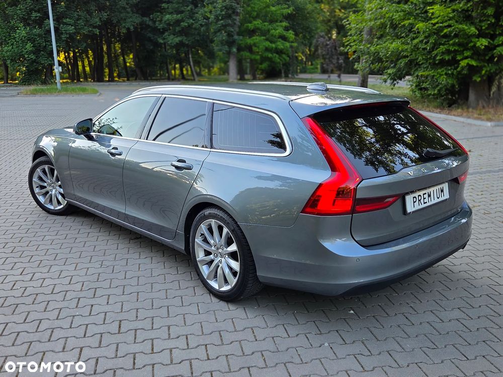Volvo V90 D3 Geartronic Momentum Pro - 3