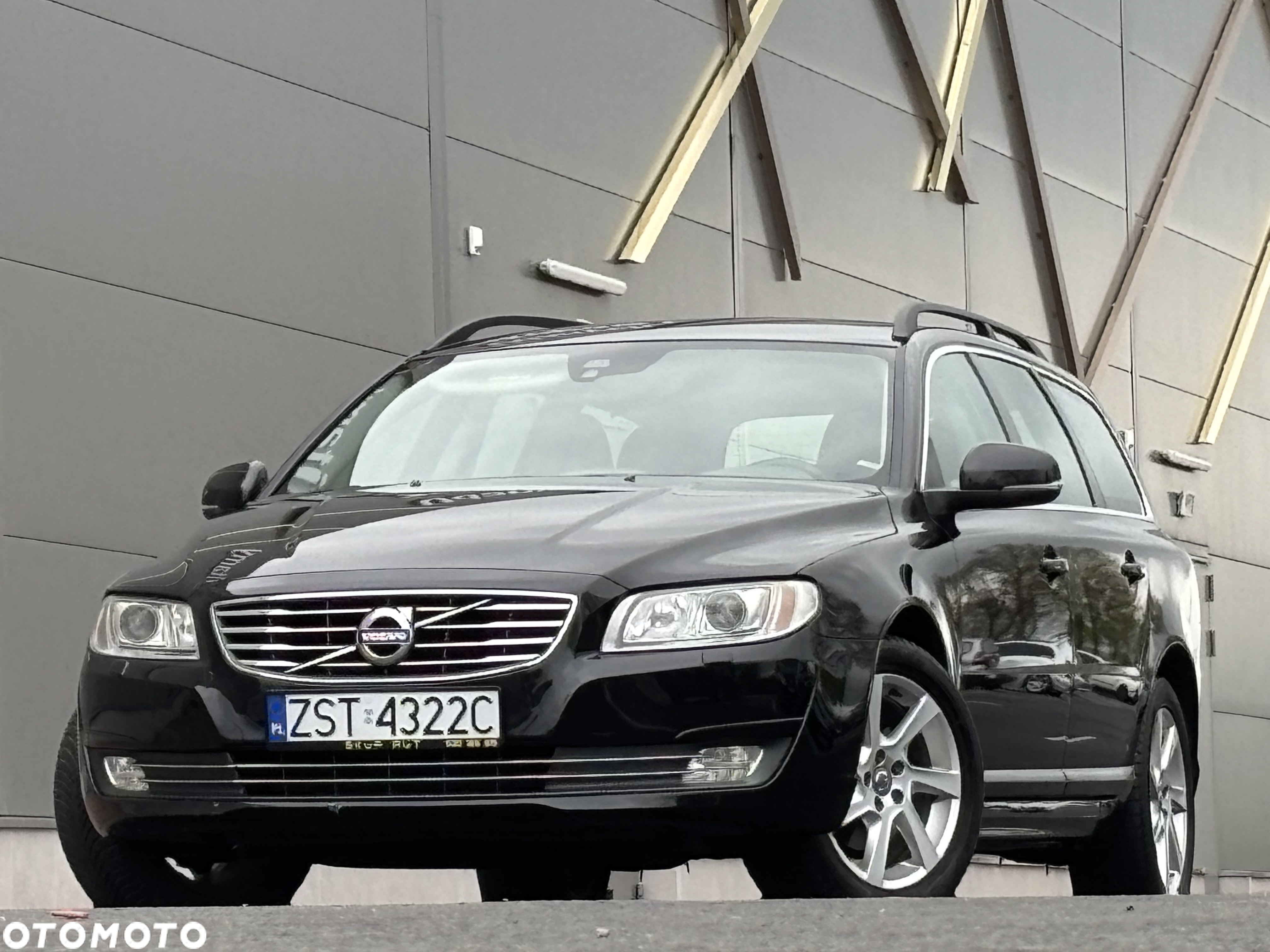 Volvo V70 D3 Geartronic Momentum - 26
