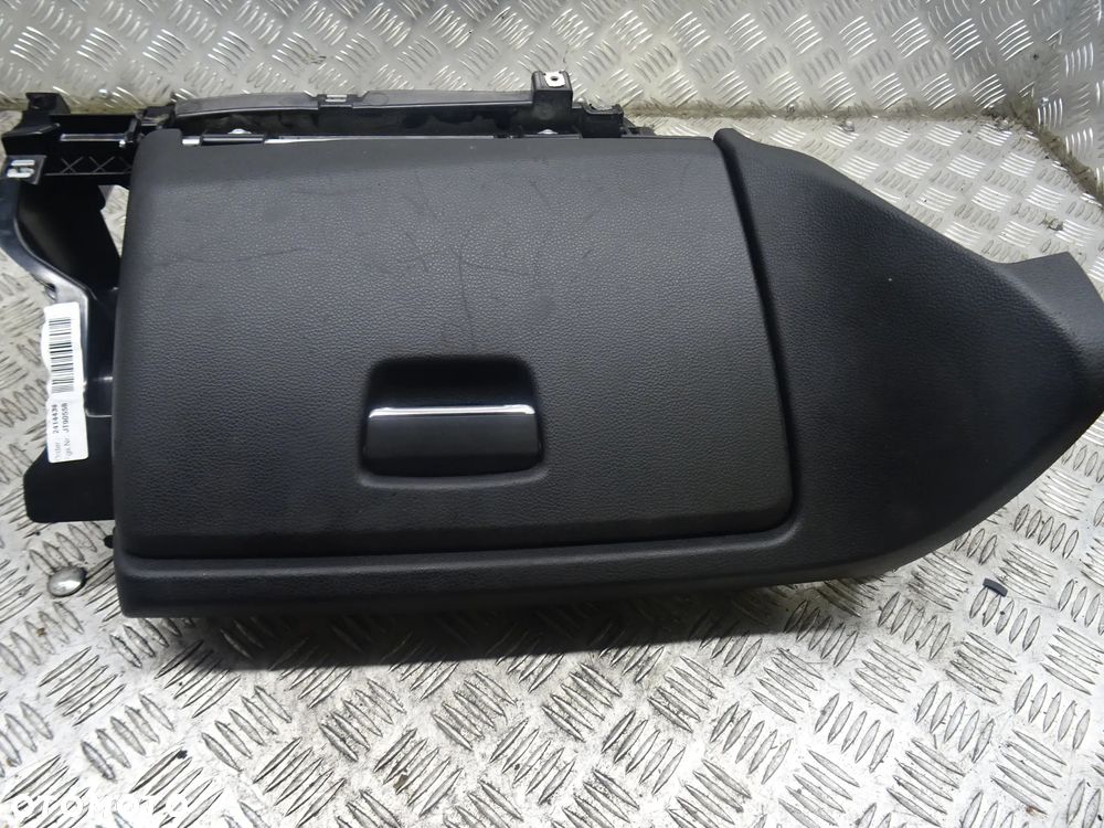 BMW E87 04-07 2.0B SCHOWEK PASAŻERA - 1