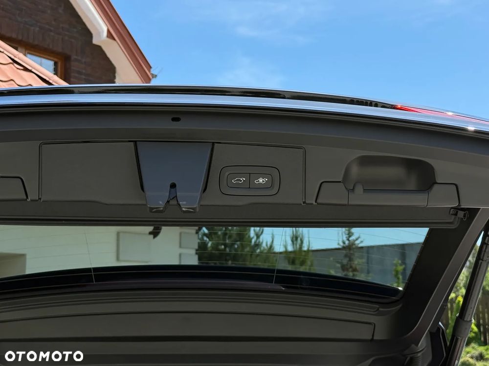 Volvo XC 60 B5 D AWD Geartronic RDesign - 29