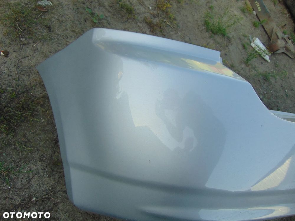 Karoseria Toyota corolla e12 kod lak 199 ceny w opisie - 12