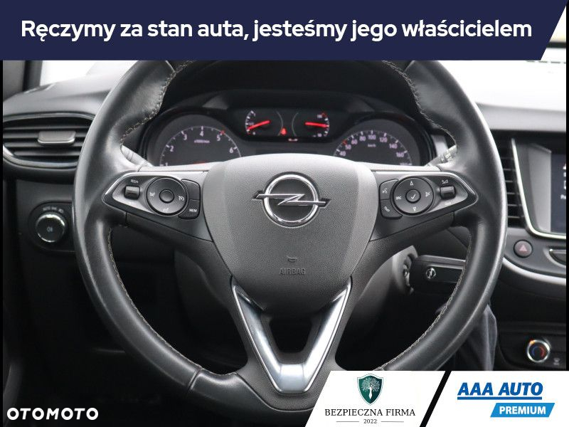 Opel Crossland X - 17