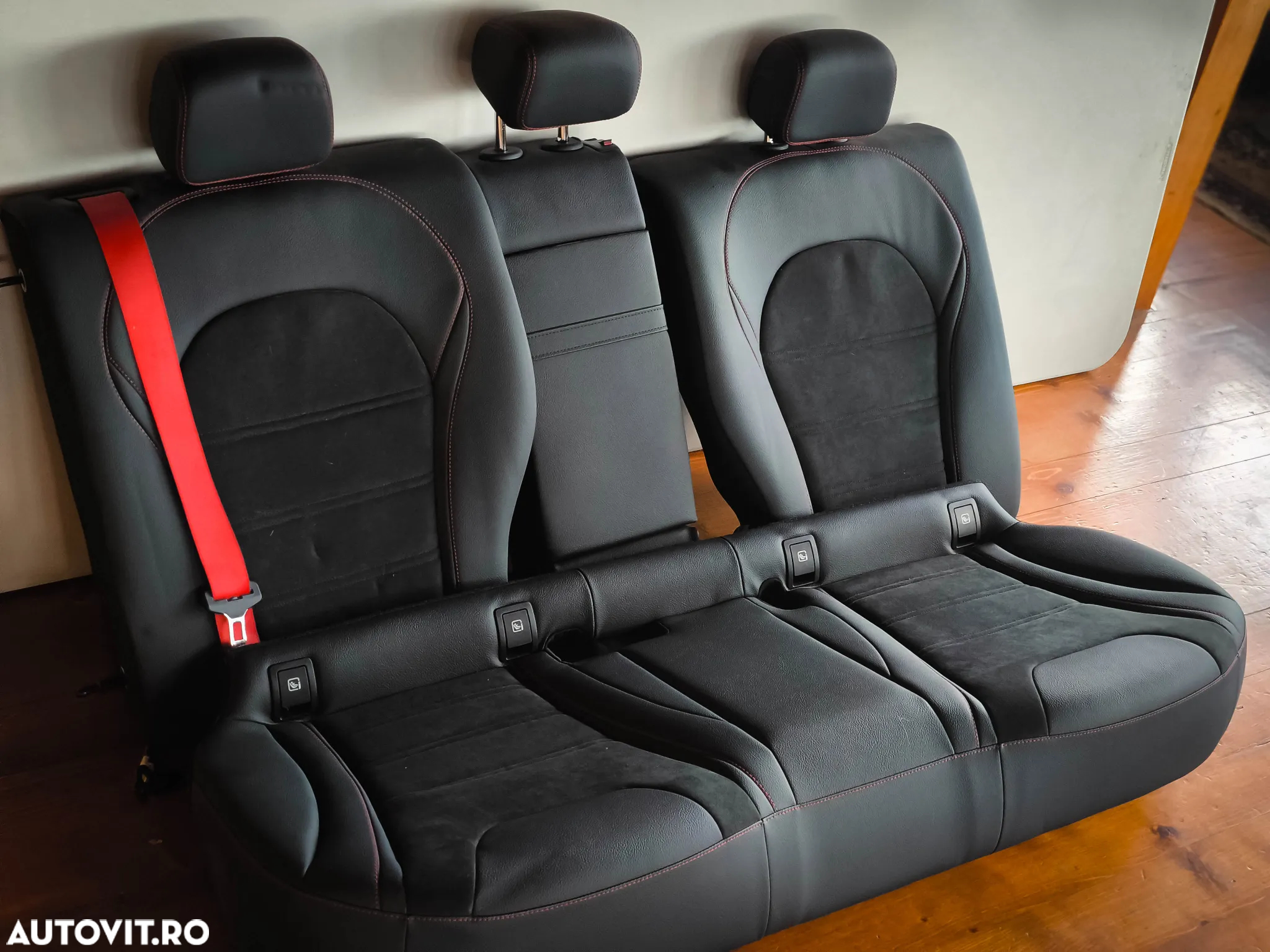Mercedes-Benz GLC Coupe AMG 43 4Matic 9G-TRONIC - 29
