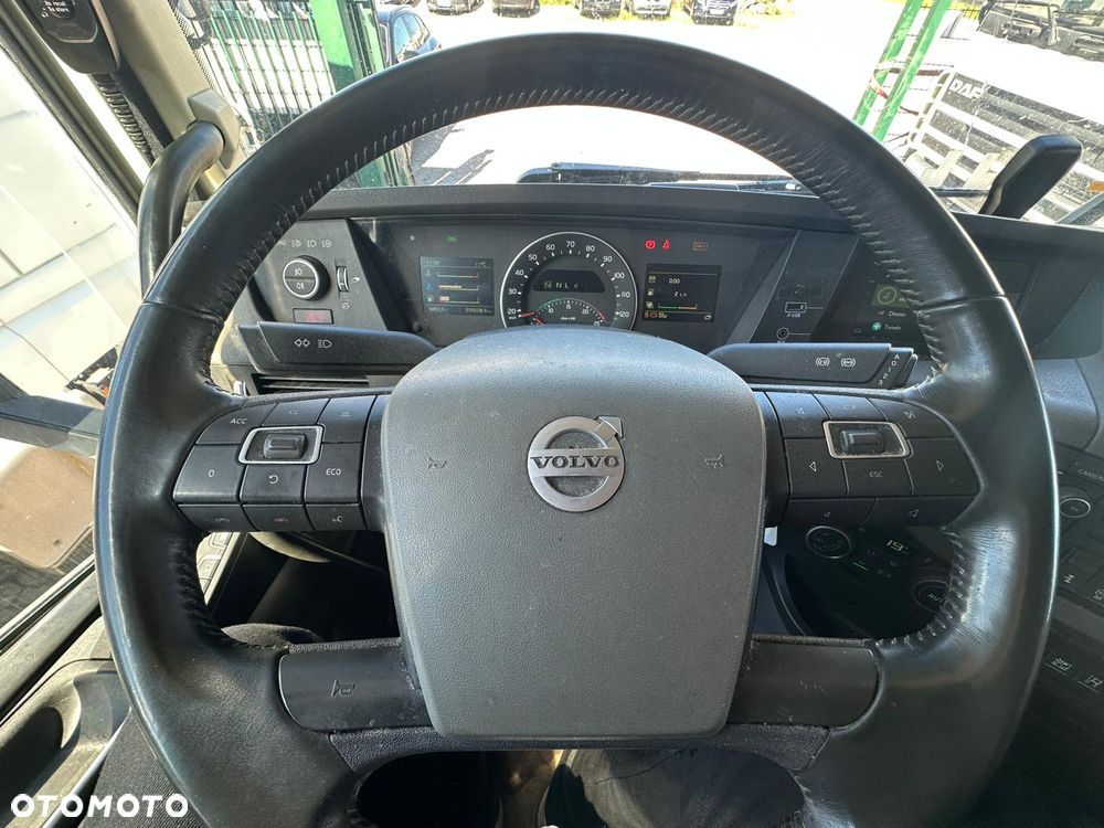 Volvo Volvo FH 500 / I-SAVE / ACC / KLIMA POSTOJOWA / NAVIGACJA - 14