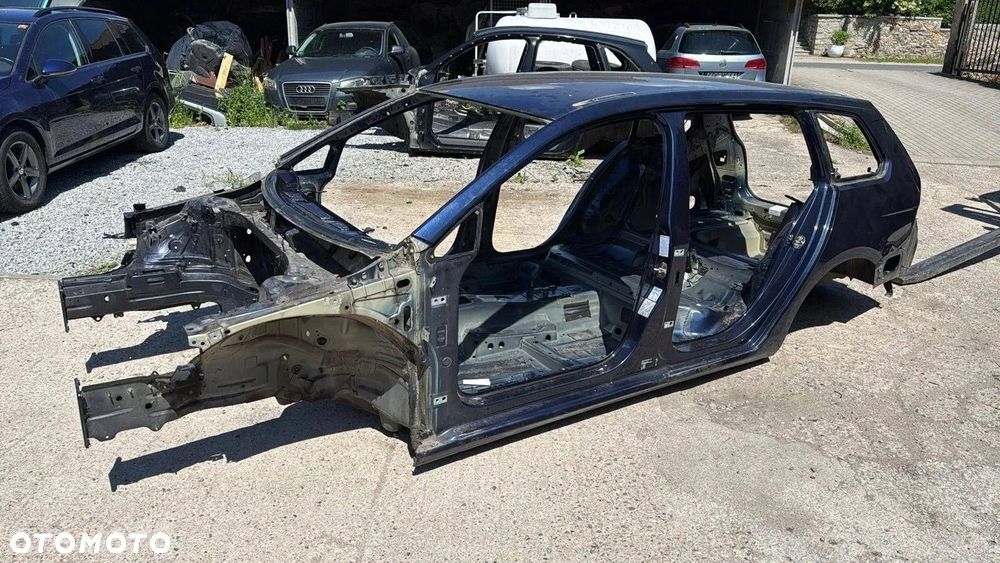 VW Golf VII Kombi 2014 Ćwiartka przednia lewa prawa próg słupek dach LH5X - 1