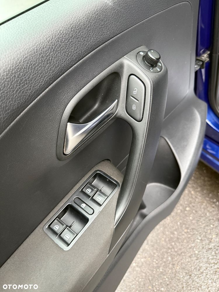 Volkswagen Polo 1.6 TDI Blue Motion Style - 13