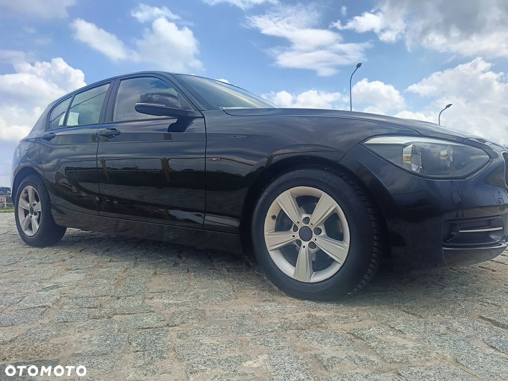 BMW Seria 1 114i Sport Line - 8