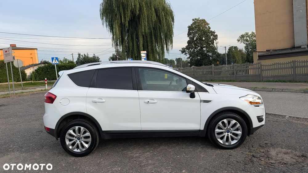 Ford Kuga 2.0 TDCi 4x4 Titanium - 3