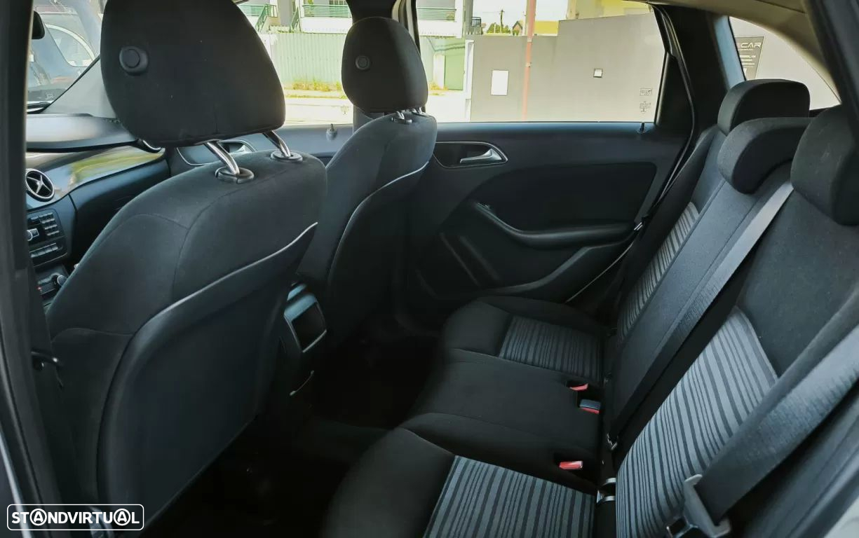 Mercedes-Benz B 180 CDi Style - 21