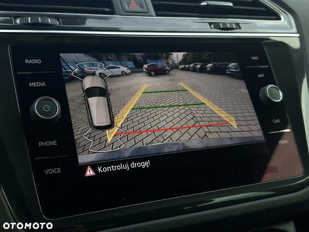 Volkswagen Tiguan 2.0 TSI 4Mot Elegance DSG - 24