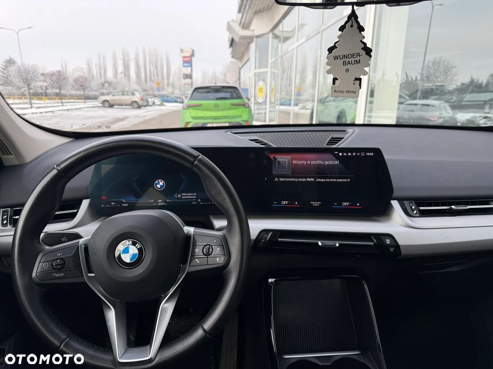 BMW X1 sDrive18i - 12