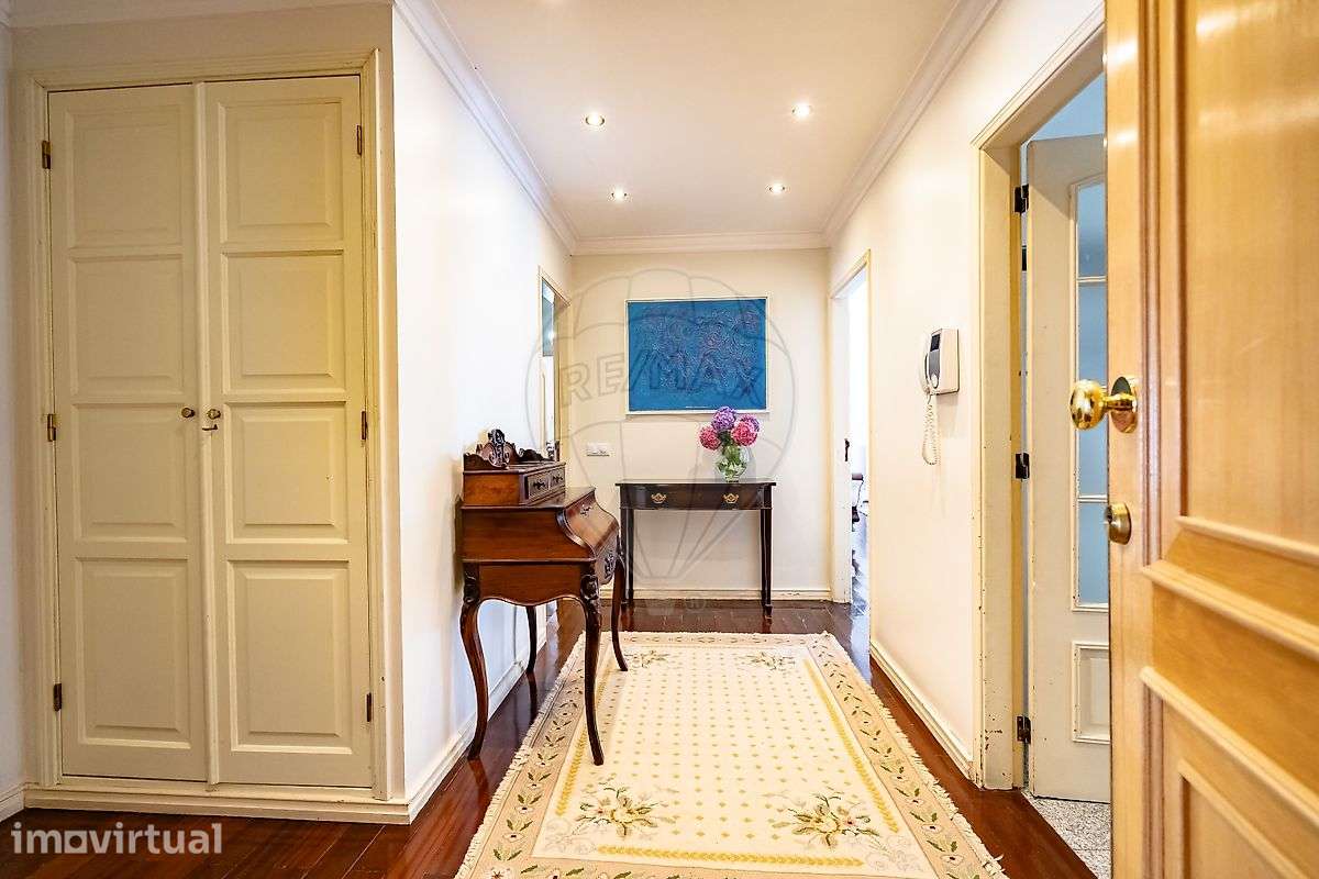 Apartamento T4 para venda - Grande imagem: 4/41