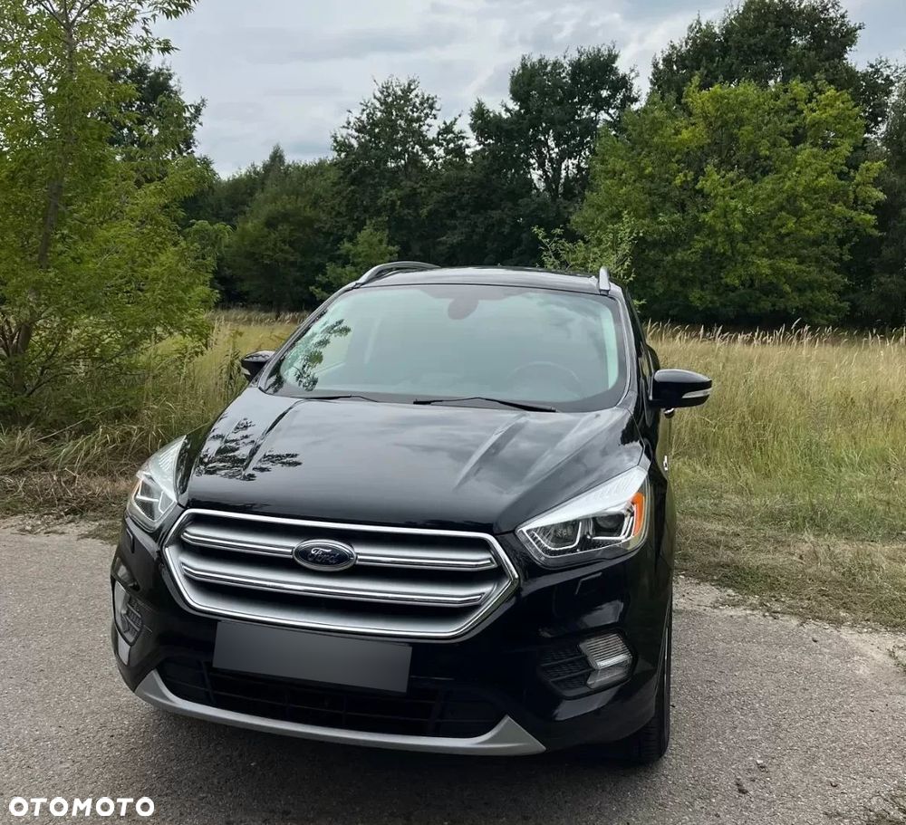 Ford Kuga 2.0 TDCi 2x4 Titanium - 2