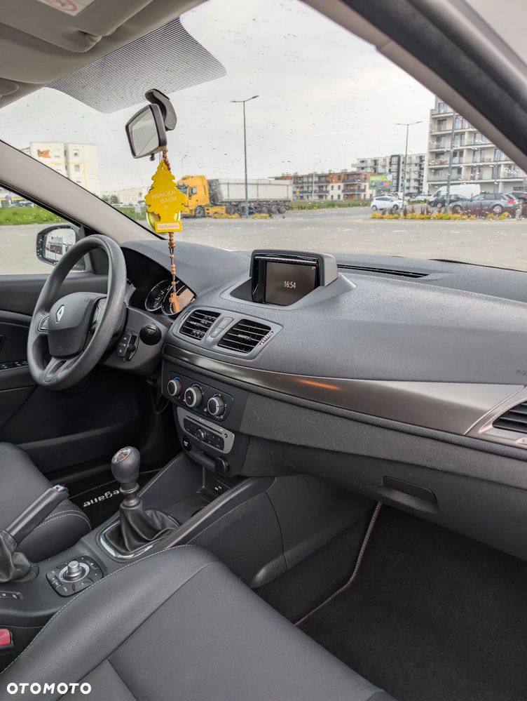 Renault Megane 1.5 dCi Zen - 9