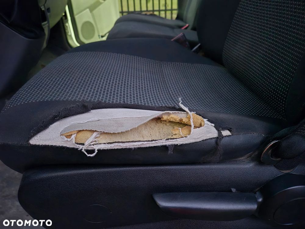 Mercedes-Benz Sprinter - 10