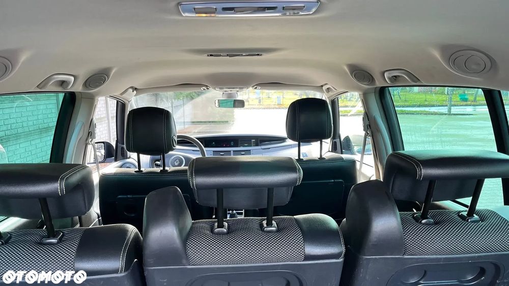 Renault Grand Espace 2.0 dCi 150 FAP Celsium - 11
