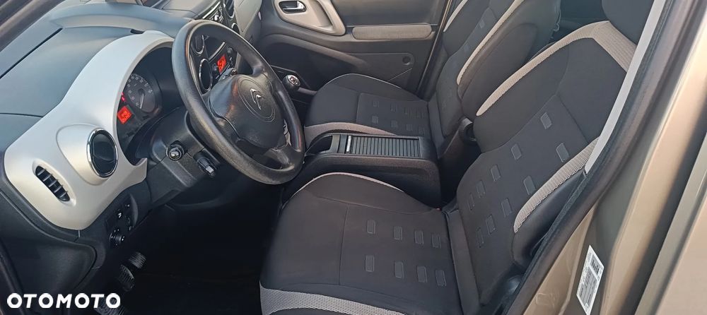 Citroën Berlingo 1.6 HDi Exclusive - 18