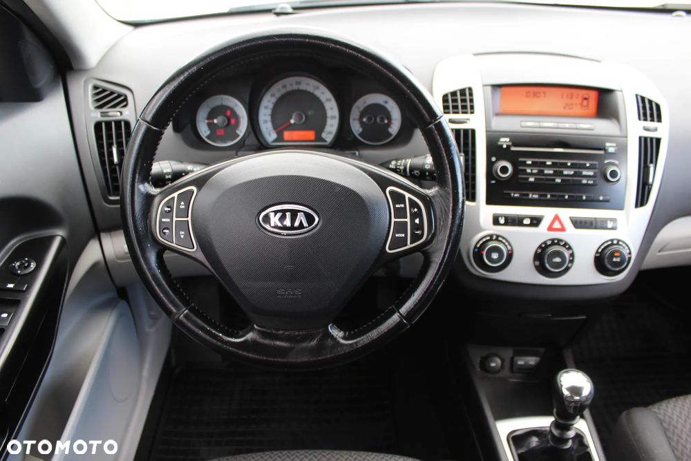 Kia Ceed 1.6 CRDi EX - 13