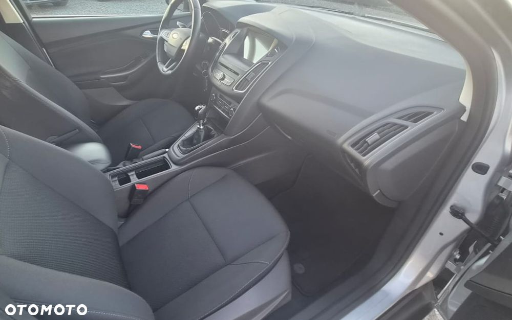 Ford Focus 1.0 EcoBoost SYNC Edition ASS - 14