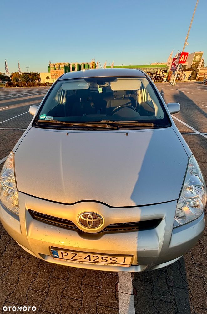 Toyota Corolla Verso 1.8 Sol 7os MM - 9