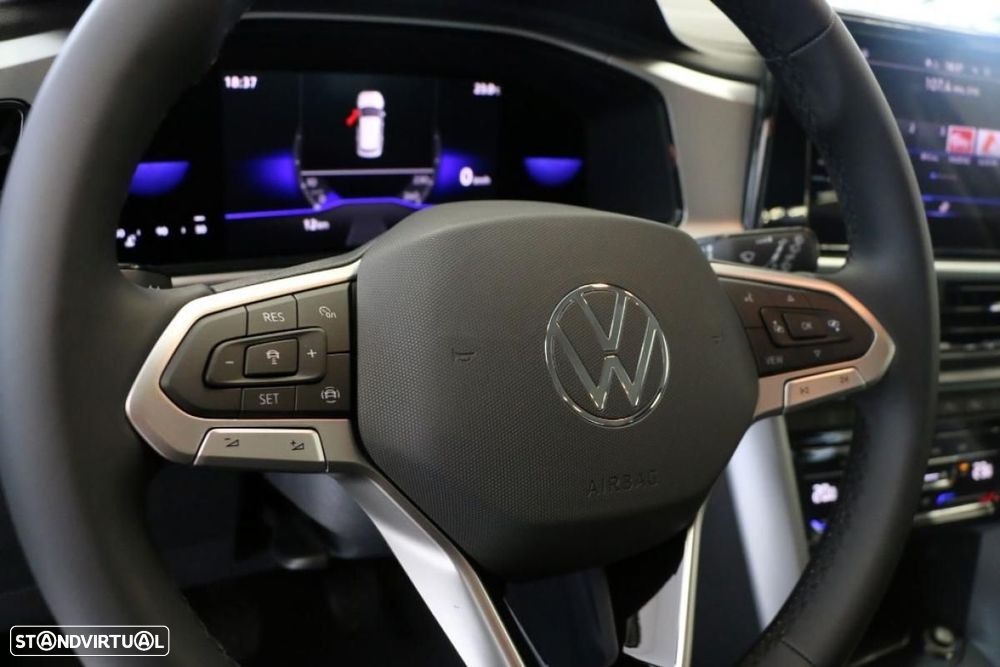 VW T-Roc 1.0 TSI Urban - 32