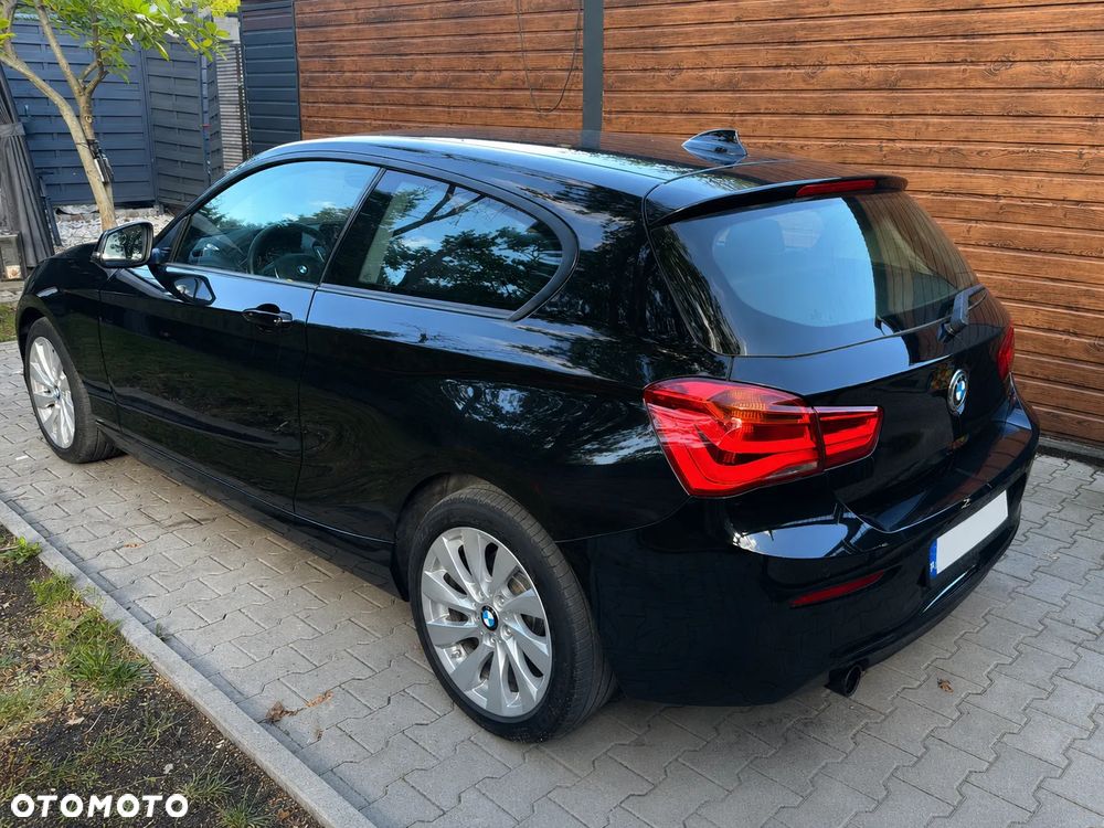 BMW Seria 1 118d Sport Line - 4