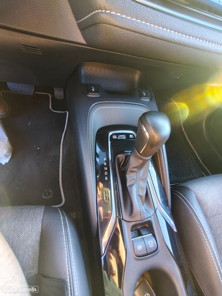 Toyota Corolla Touring Sports 1.8 Hybrid Comfort Plus - 12